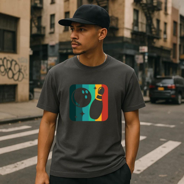 Bowling Ball And Pin Retro Icon T-Shirt - Image 2